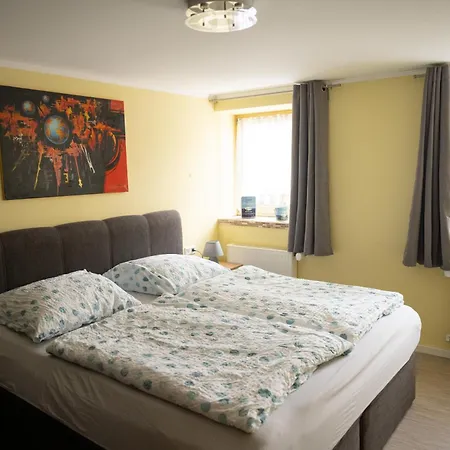 Michlhof Apartman Oberostendorf